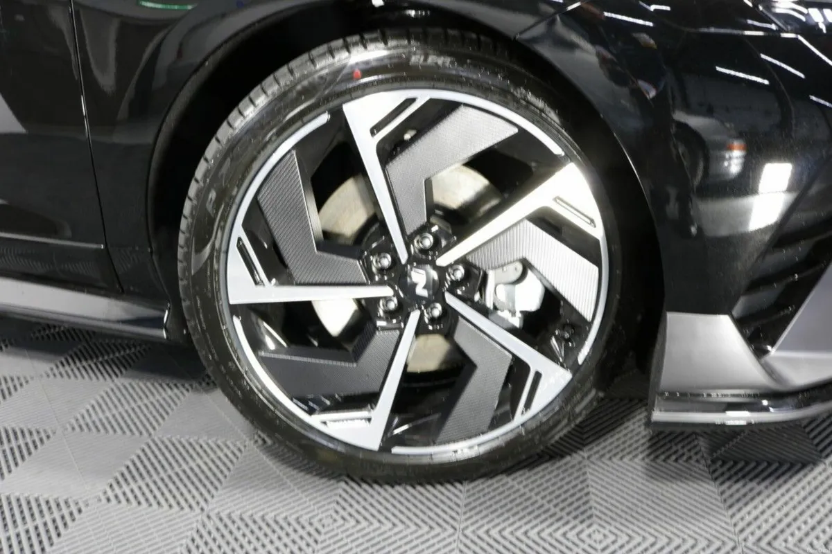 Hyundai IONIQ 6 N LINE - 84 KwH ORDER YOUR 262 FRO - Image 4