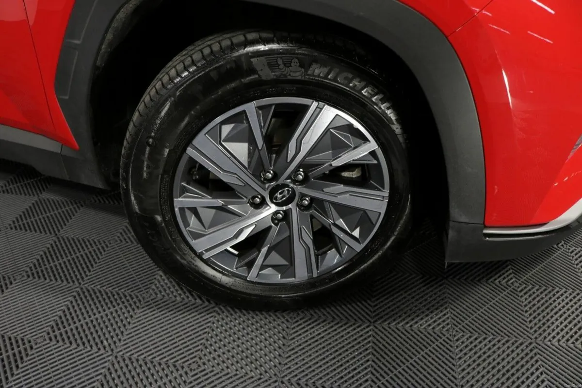 Hyundai Tucson COMFORT PLUS - EX DEMO - 1.6L DIESE - Image 3