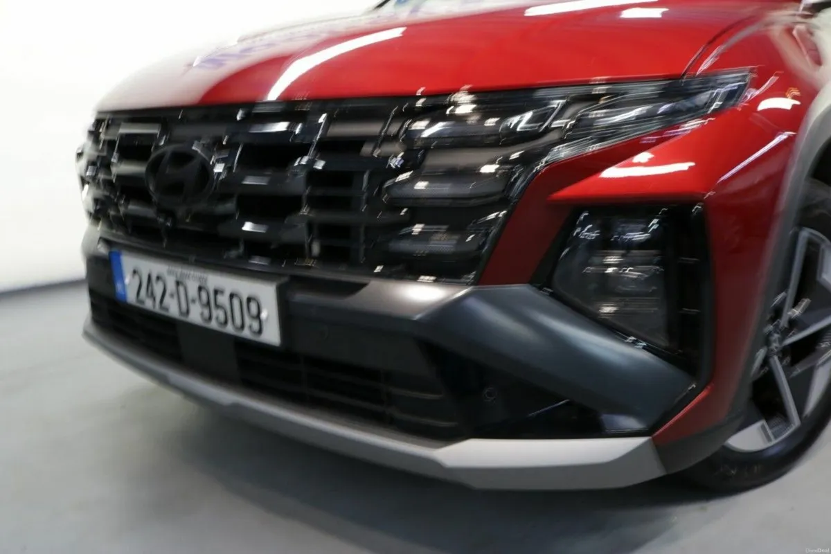 Hyundai Tucson EXECUTIVE PLUS 1.6L DIESEL SUV - Image 4