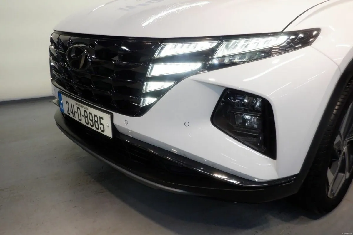 Hyundai Tucson HYBRID EXECUTIVE PLUS 1.6L PETROL A - Image 3