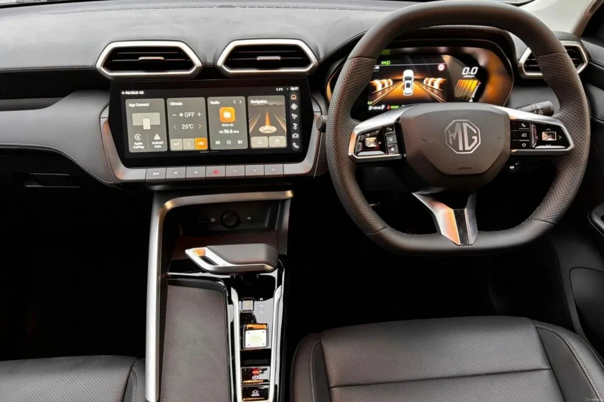 MG ZS Exclusive Hybrid+ 0% Finance Available - Image 6