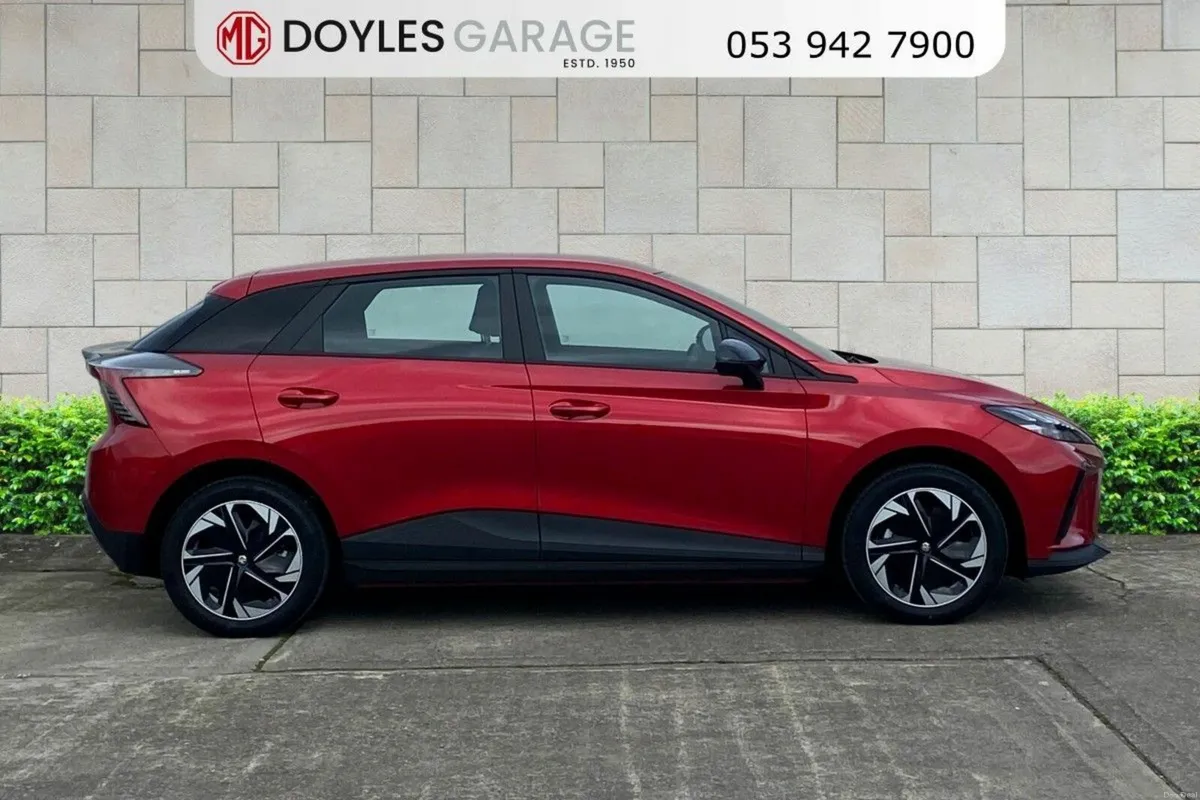 MG MG4 SR Excite *Now Taking 261 Orders* - Image 2