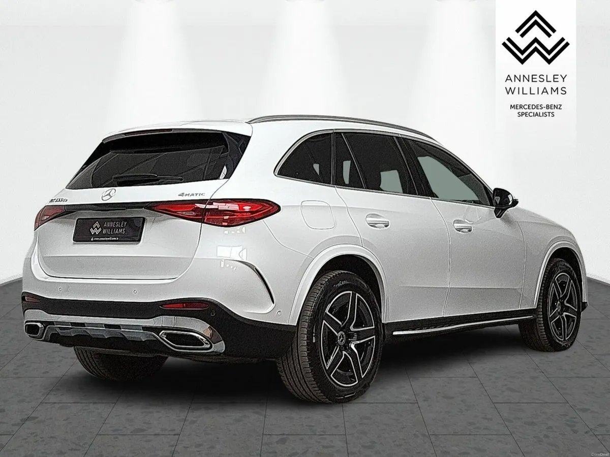 Mercedes-Benz GLC GLC300de AMG 4Matic - Image 6
