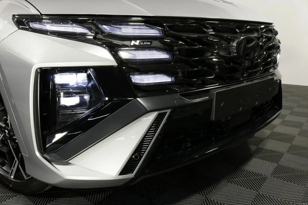 Hyundai Tucson N LINE PLUG IN HYBRID PLATINUM 2WD - Image 3