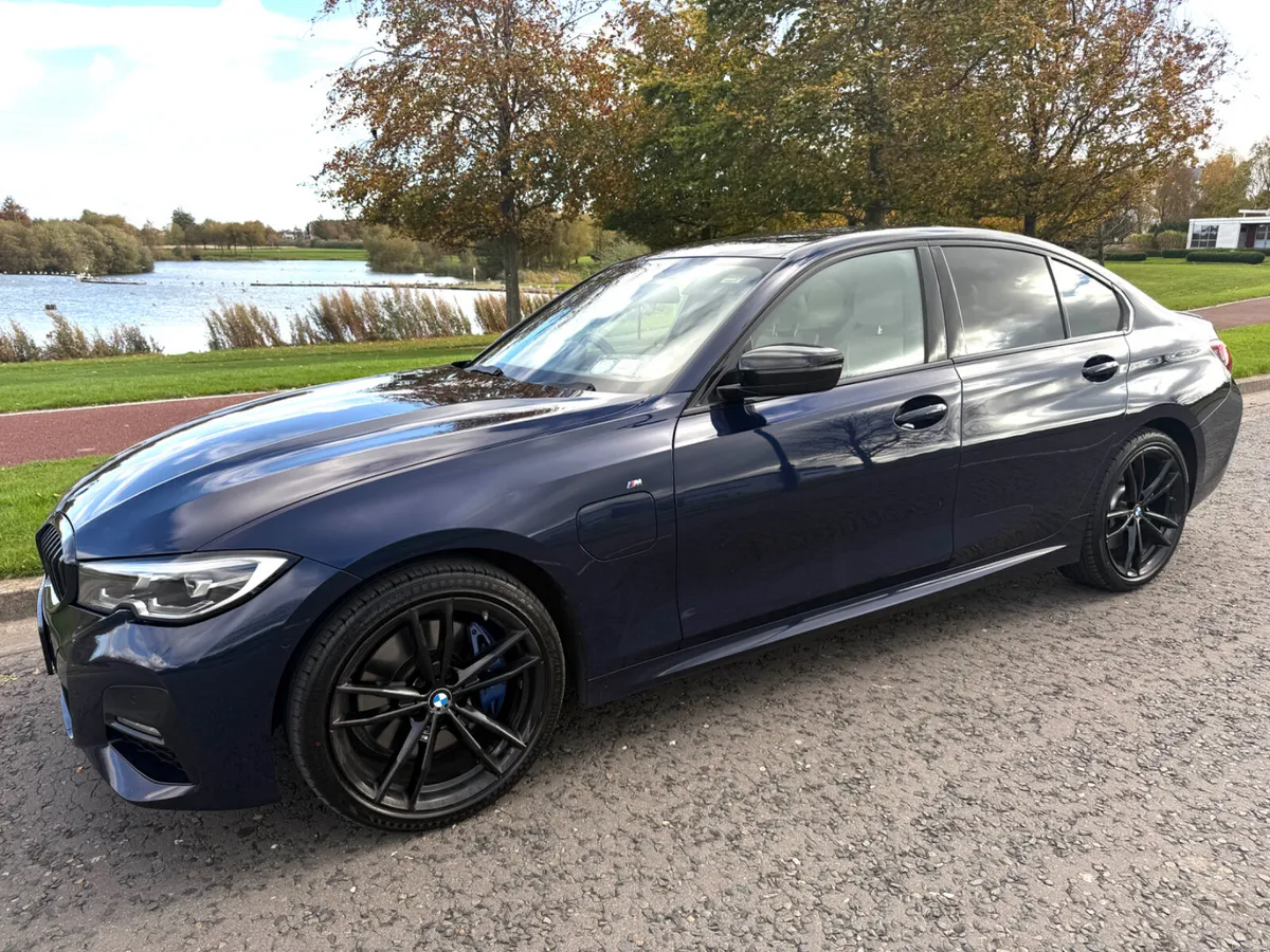 330E MSPORT PRO PLUS WITH TECH PACK - Image 3