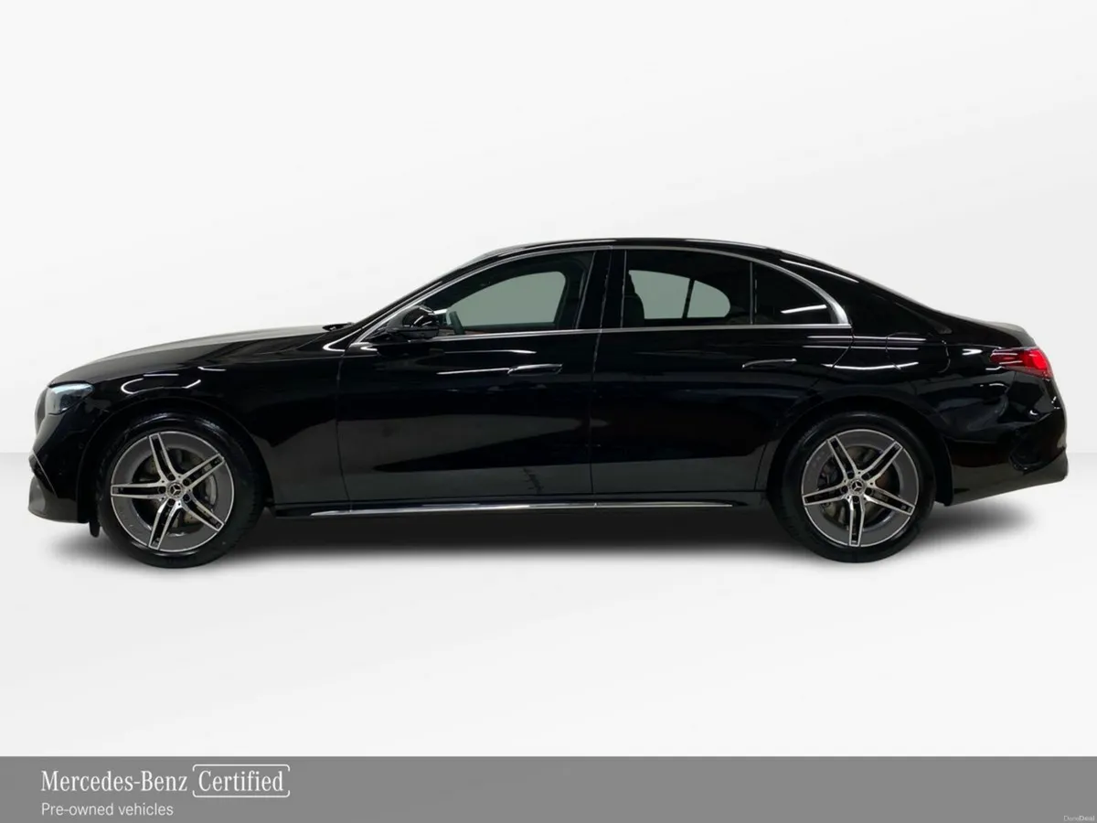 Mercedes-Benz E-Class E 300 e AMG Line Plus |  360 - Image 6