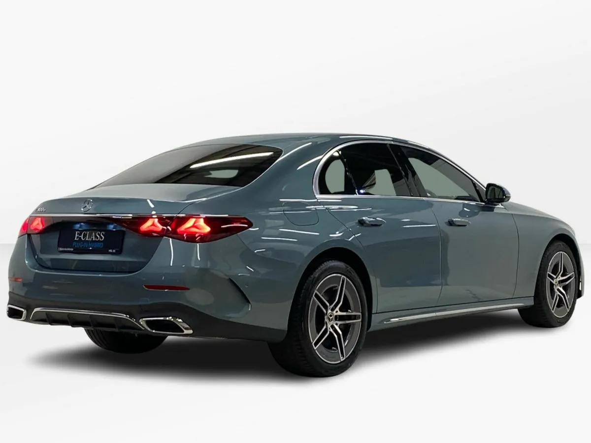 Mercedes-Benz E-Class E 300 e AMG EDITION PLUS | 3 - Image 3