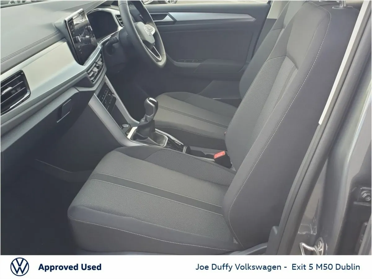 Volkswagen T-Roc EDITION 75 2.0TDI M6F 116HP - Image 4