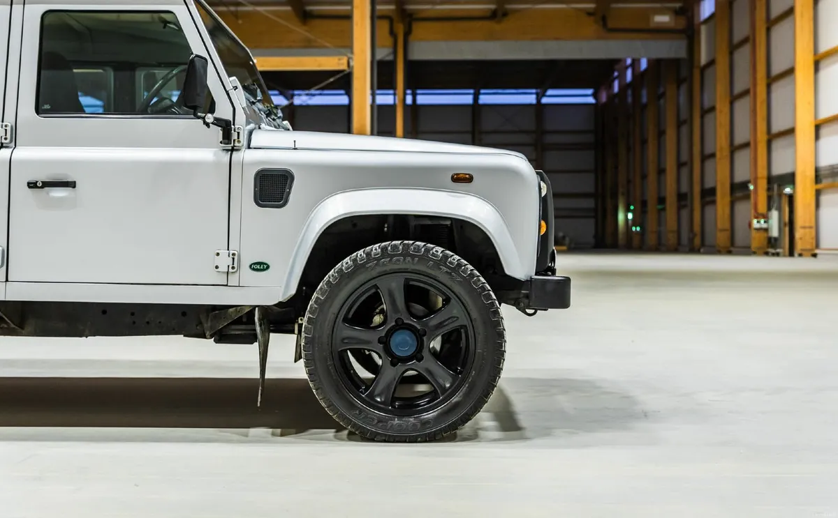 Land Rover Defender 130 Camper - Image 4