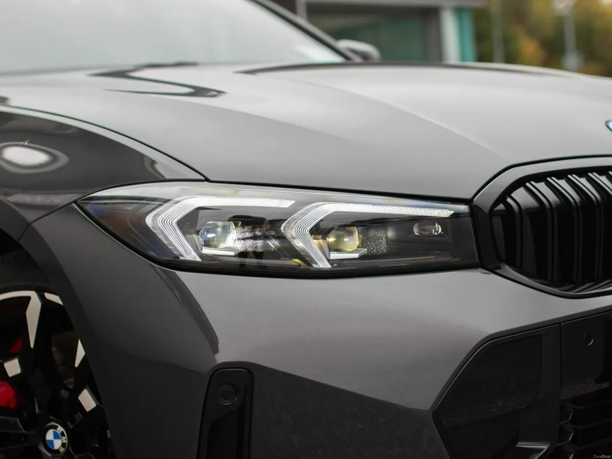 BMW 3-Series 330e M Sport Pro - Image 3