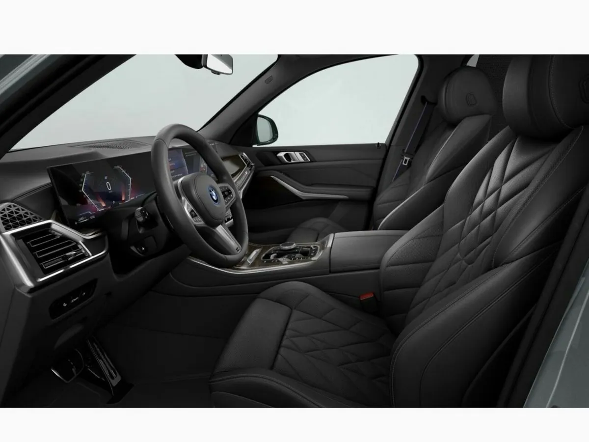 BMW X5 xDrive50e M Sport Pro - Image 4