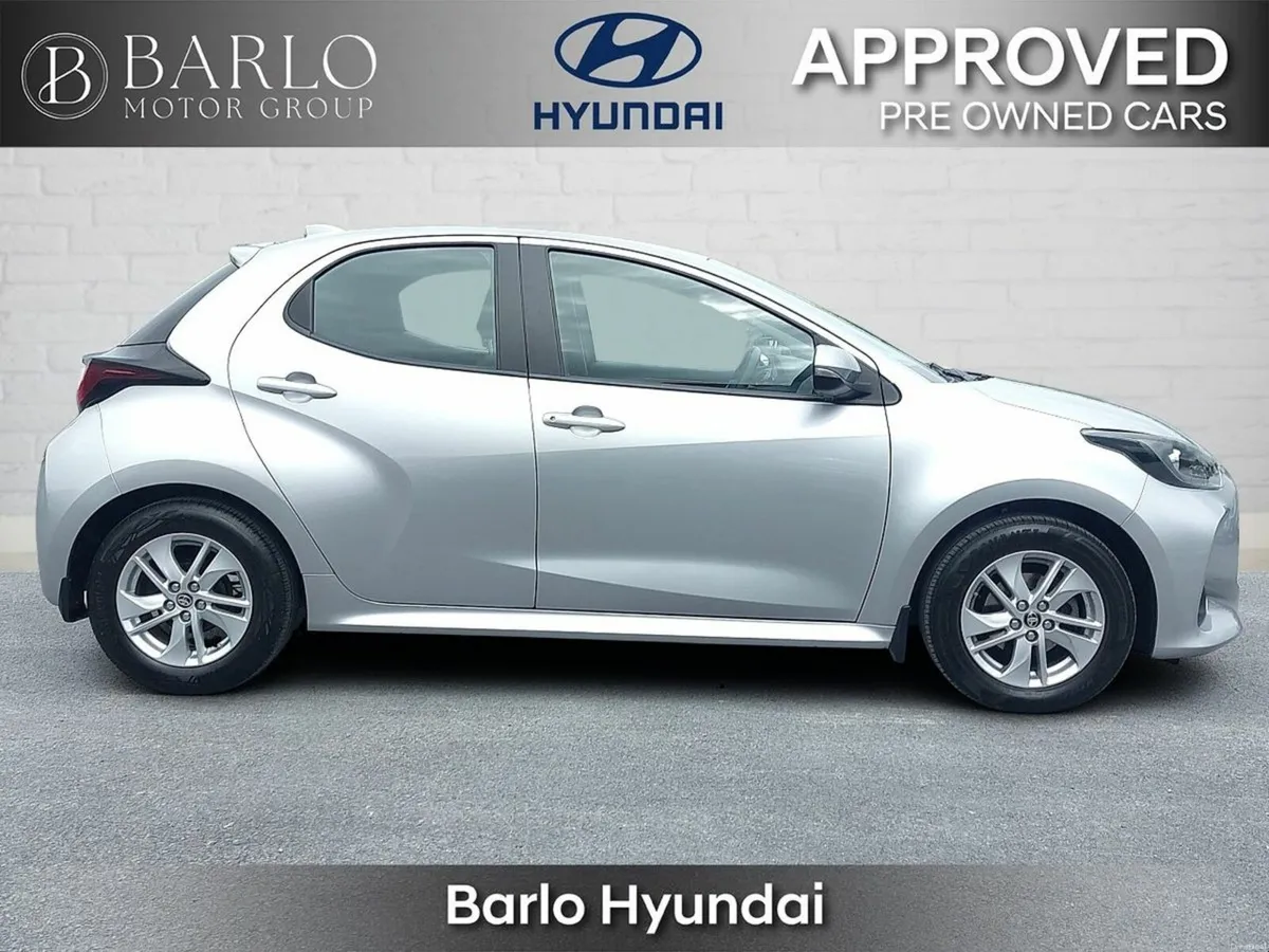 Toyota Yaris 1.0i Luna - Image 4