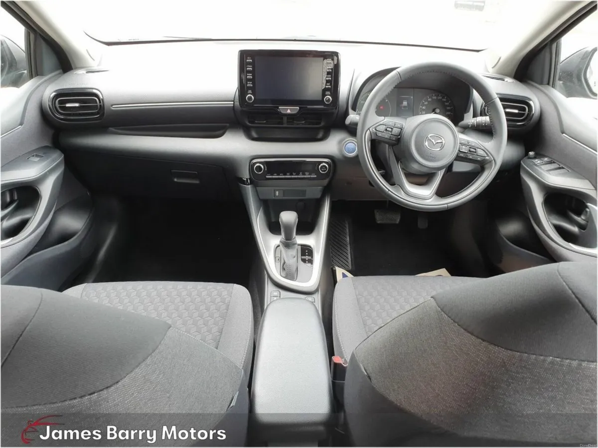 Mazda Mazda2 1.5 HYBRID - Order now for 2026 - Image 3