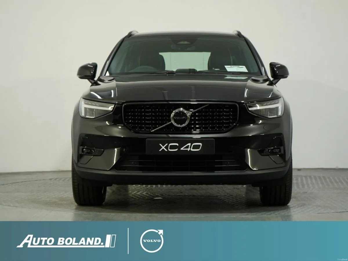 Volvo XC40 B3 Mild Hybrid - Image 4
