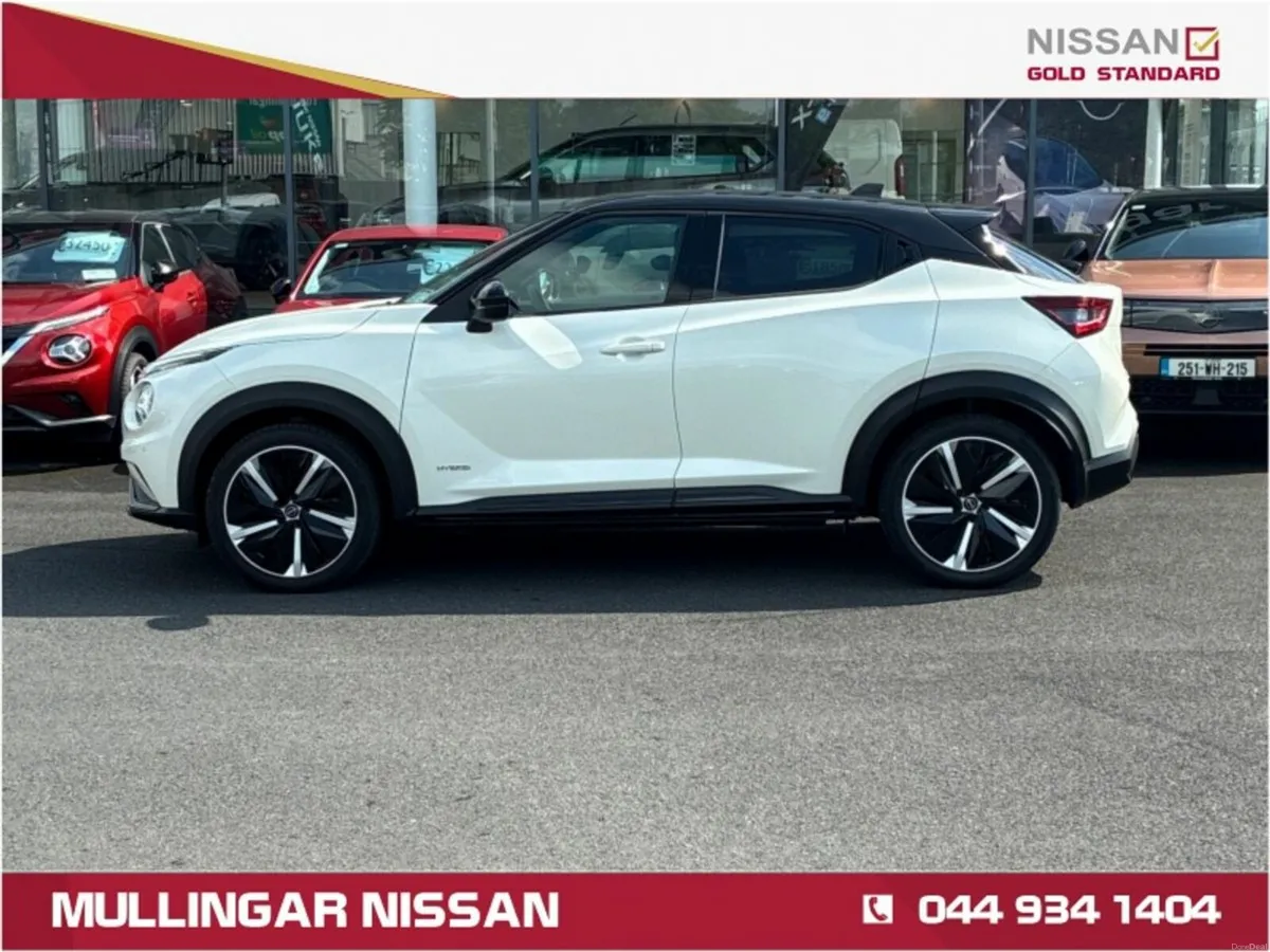 Nissan Juke N-Design 1.6 Hybrid Auto - Check out o - Image 5