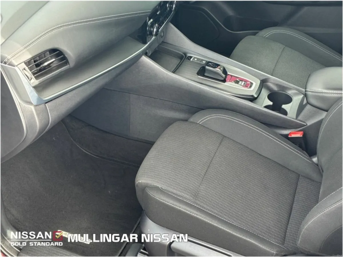 Nissan Qashqai 1.5SV e-Power Hybrid Auto - Check o - Image 4