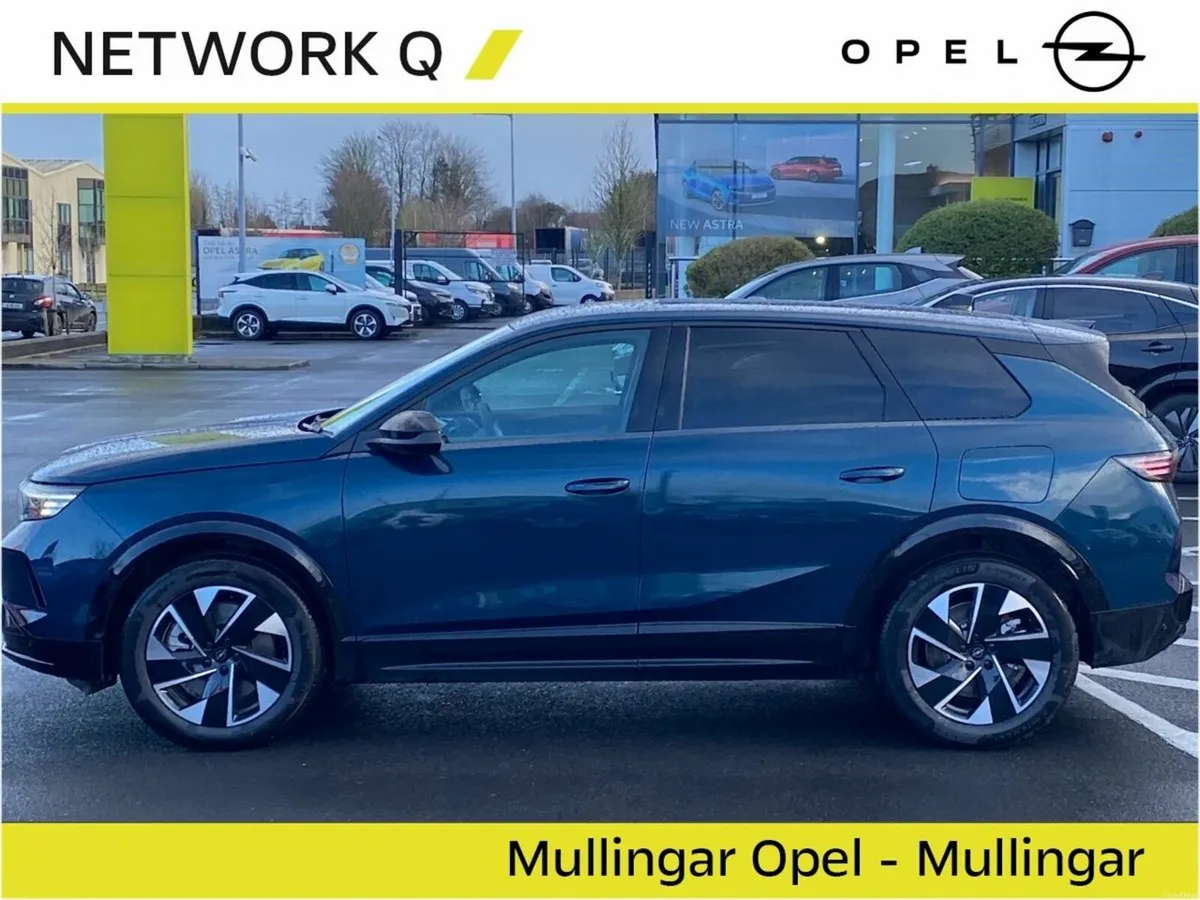 Opel Grandland EV GS 73kWh Auto - Check out our Re - Image 3