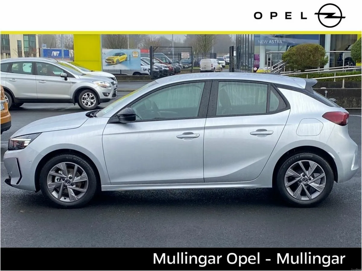 Opel Corsa Elegance 1.2 Petrol - Check out our Rev - Image 3