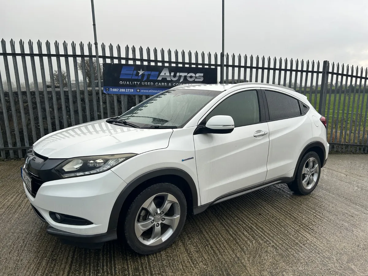 Honda Vezel Self Charging Hybrid 2014 - Image 2