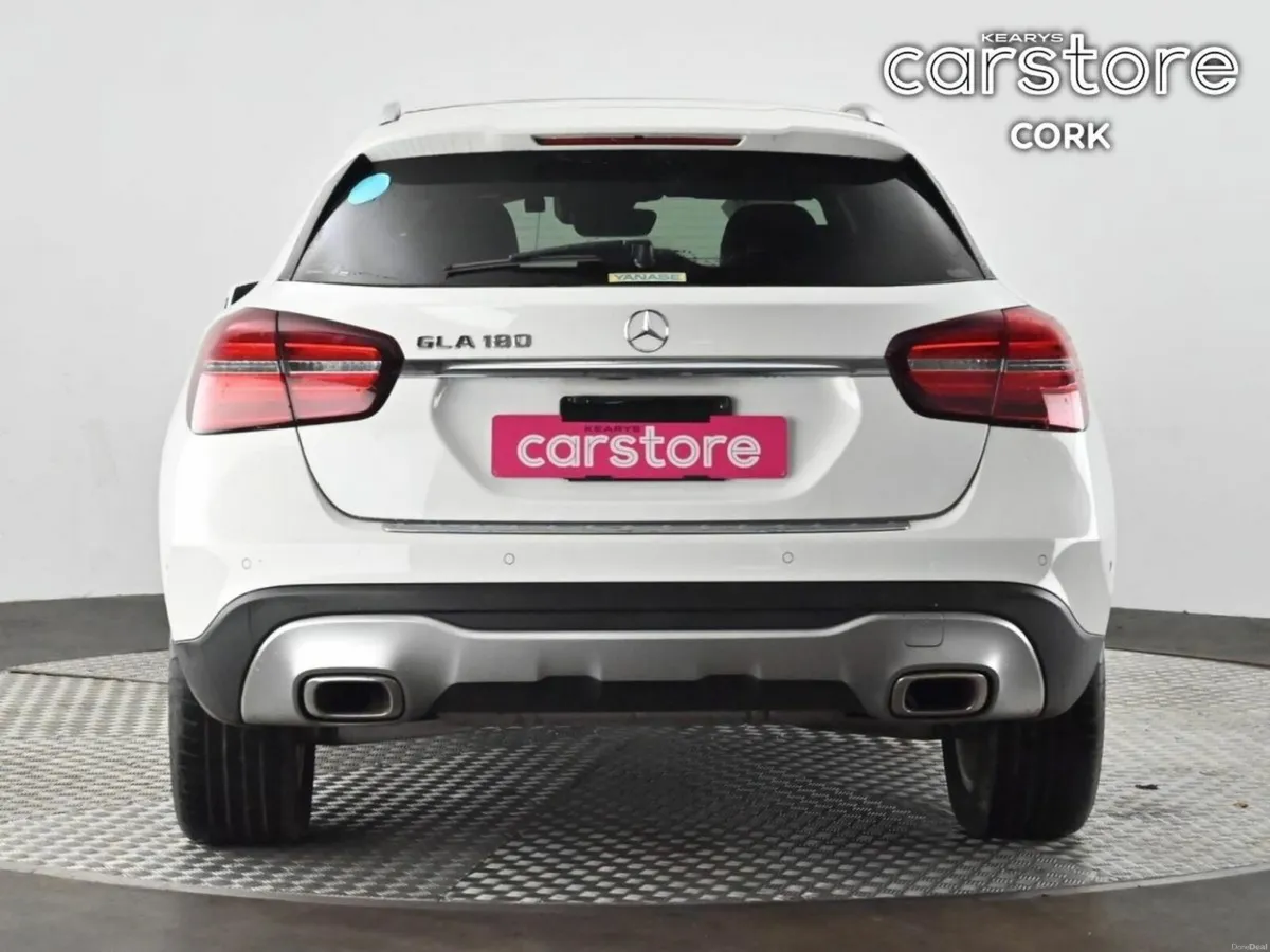 Mercedes-Benz GLA 1.6 GLA 180 Auto - Image 4