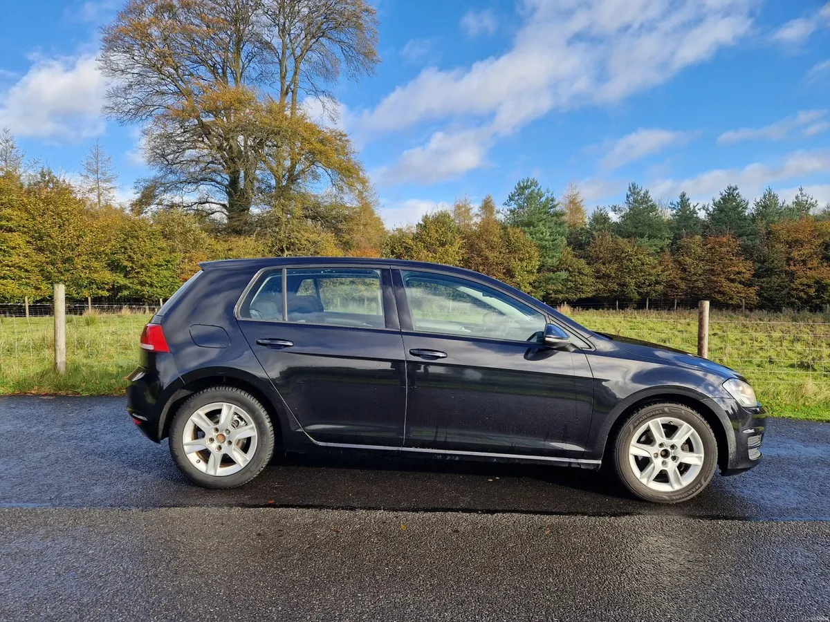 Volkswagen Golf 2014 - Image 2