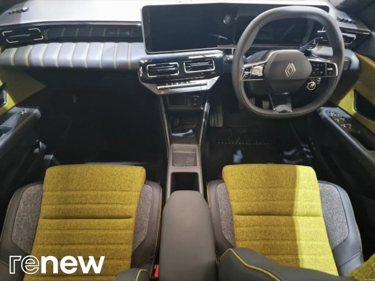 Renault 5 E-Tech EV52 120hp Iconic - Image 3