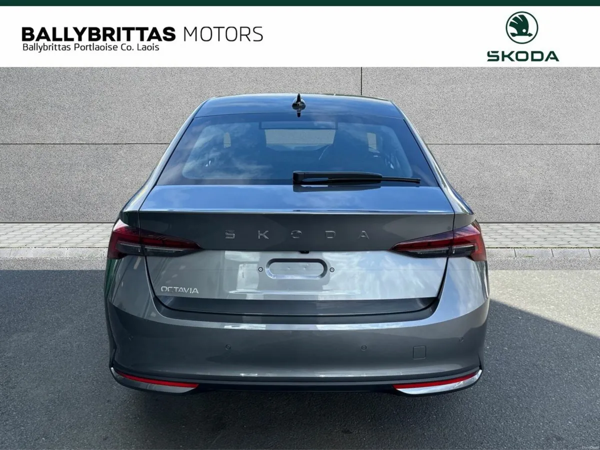 Skoda Octavia Selection 1.5 TSI - Image 4