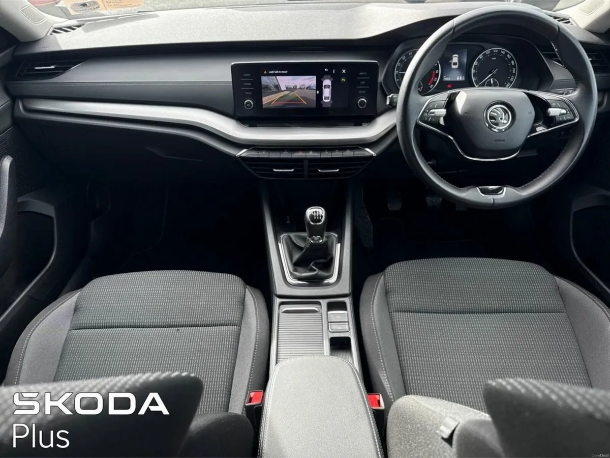 Skoda Octavia  Ambition 2.0TDI 115HP - Image 2