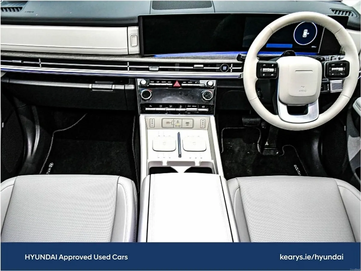 Hyundai Santa Fe 1.6 PHEV 4WD Premium - Image 4