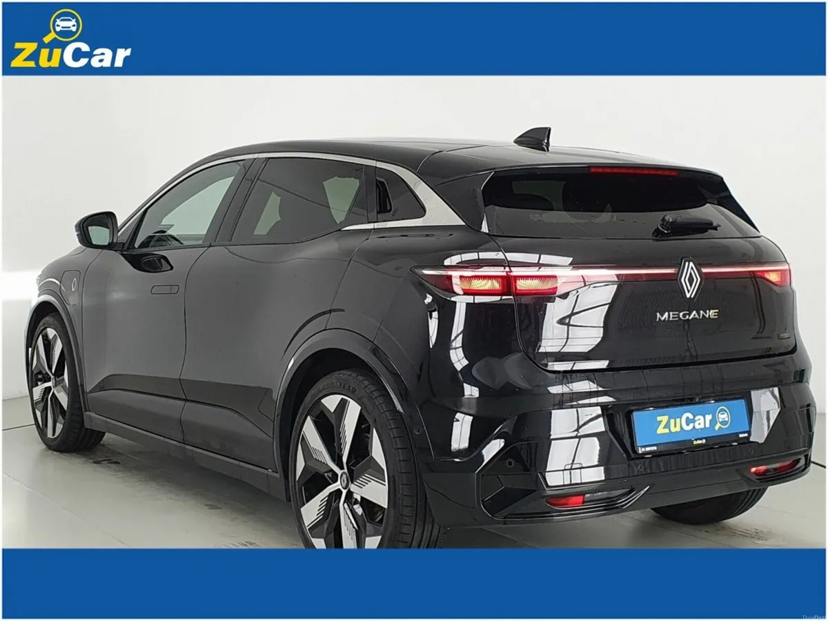 Renault Megane E-Tech #102 EV60 220hp Techno - Image 4