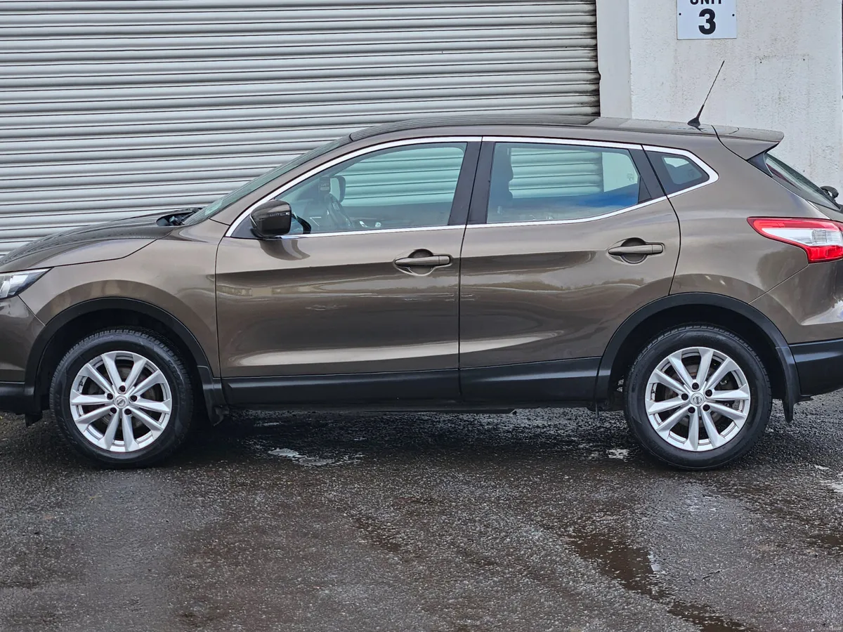 Nissan Qashqai 2015 1.5 Dci sv - Image 5