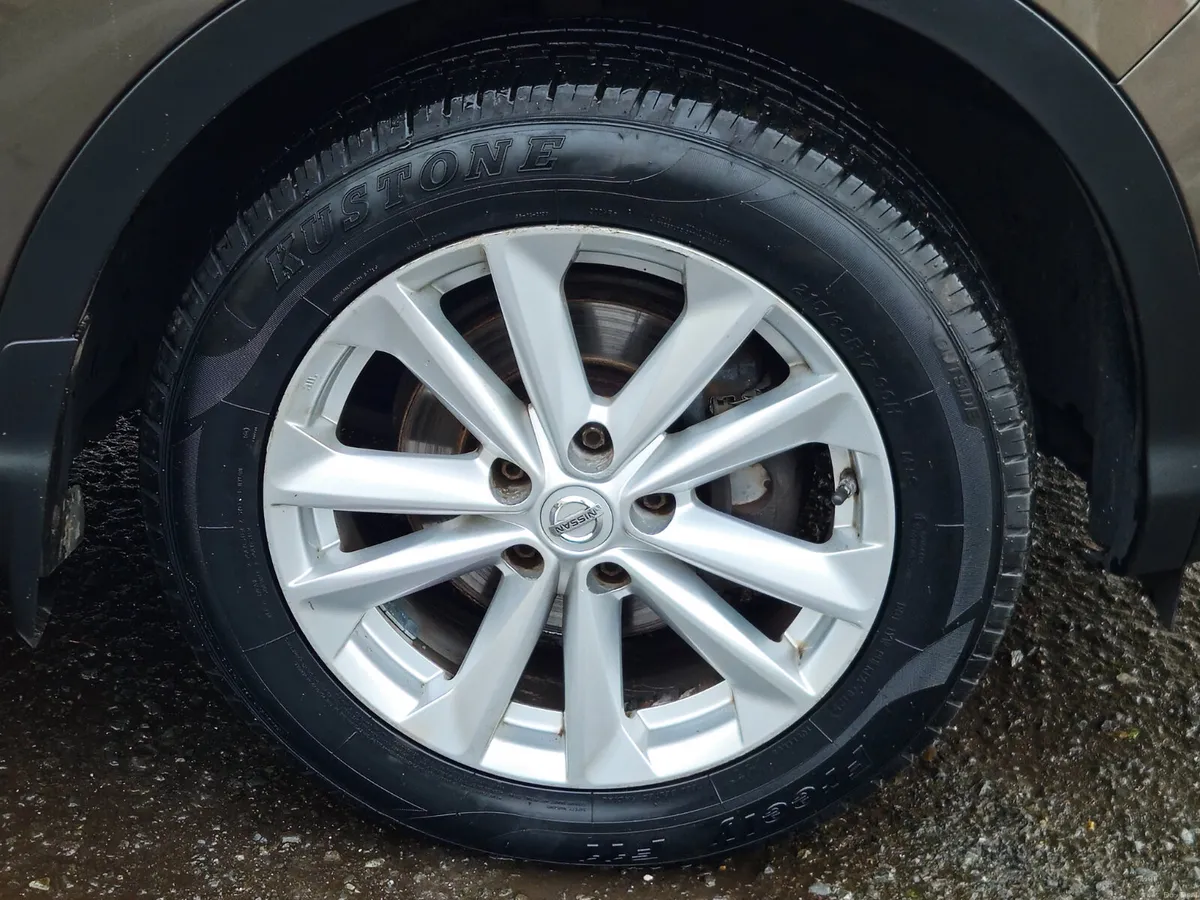 Nissan Qashqai 2015 1.5 Dci sv - Image 6