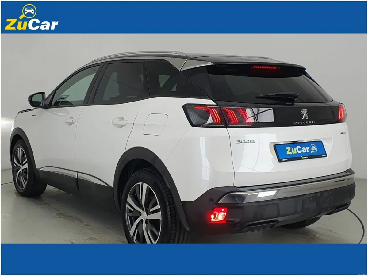 Peugeot 3008 Allure Premium +  225 PHEV 110BHP  Mo - Image 4