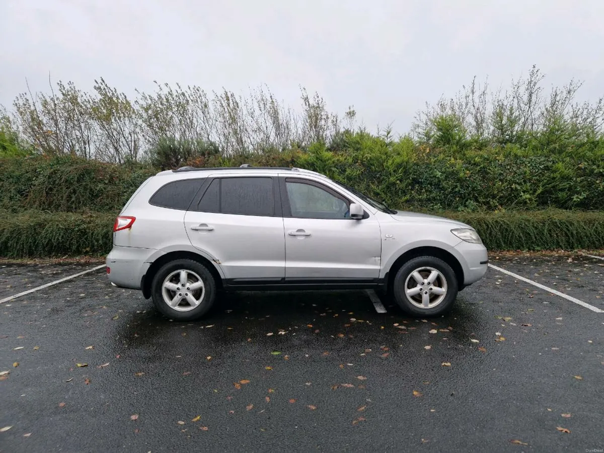 Hyundai Santa Fe - Image 4