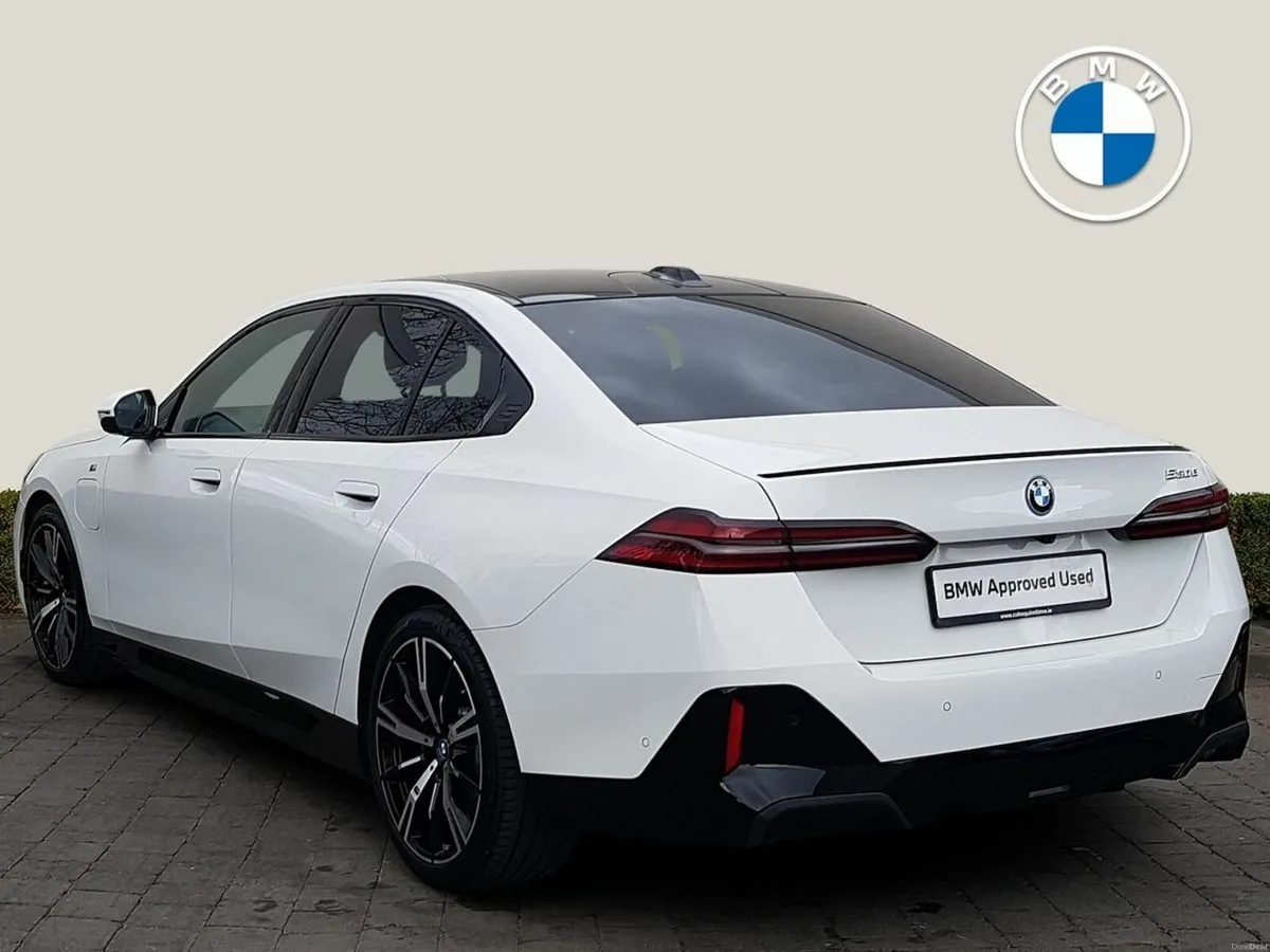 BMW 5-Series 530e M Sport Pro Saloon - Image 3