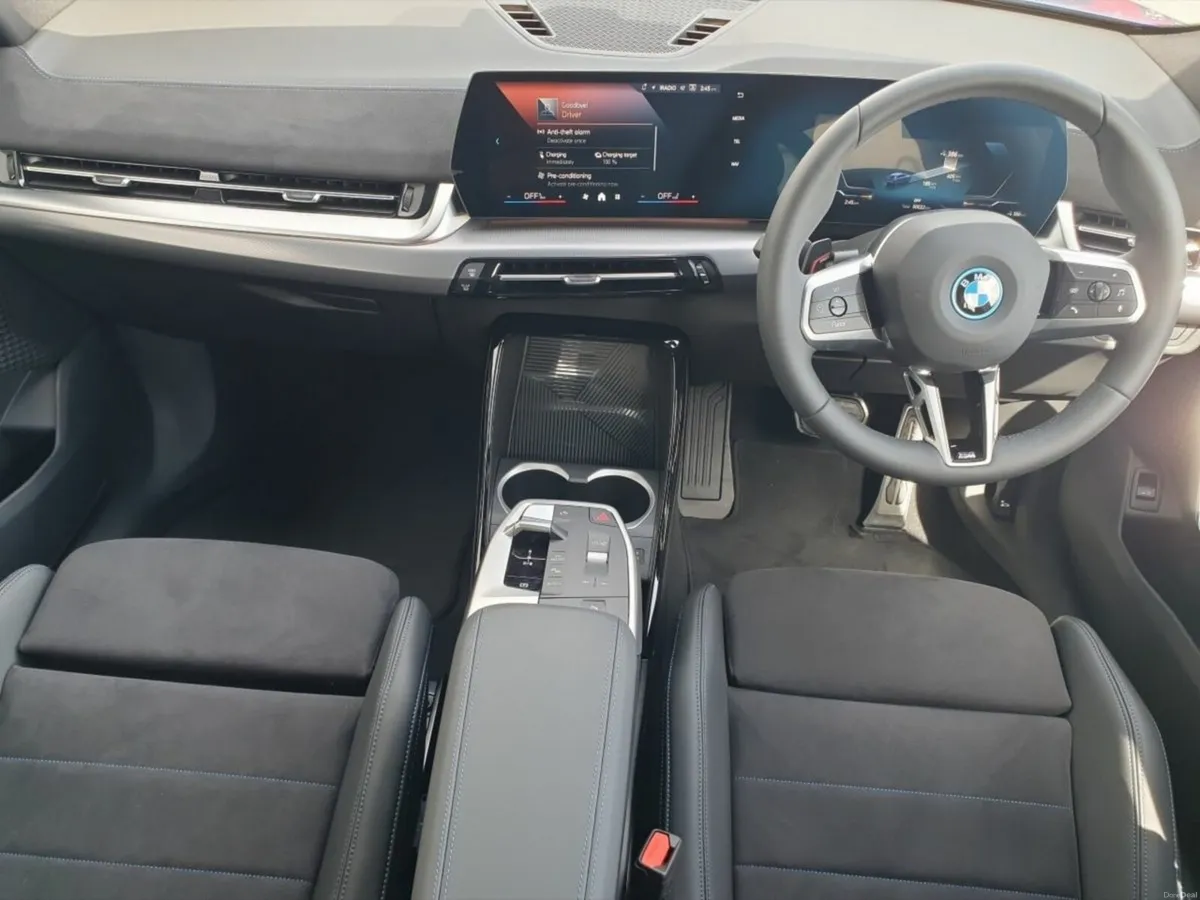 BMW iX2 * 456 Km Range * iX2 eDrive20 M Sport - Image 4