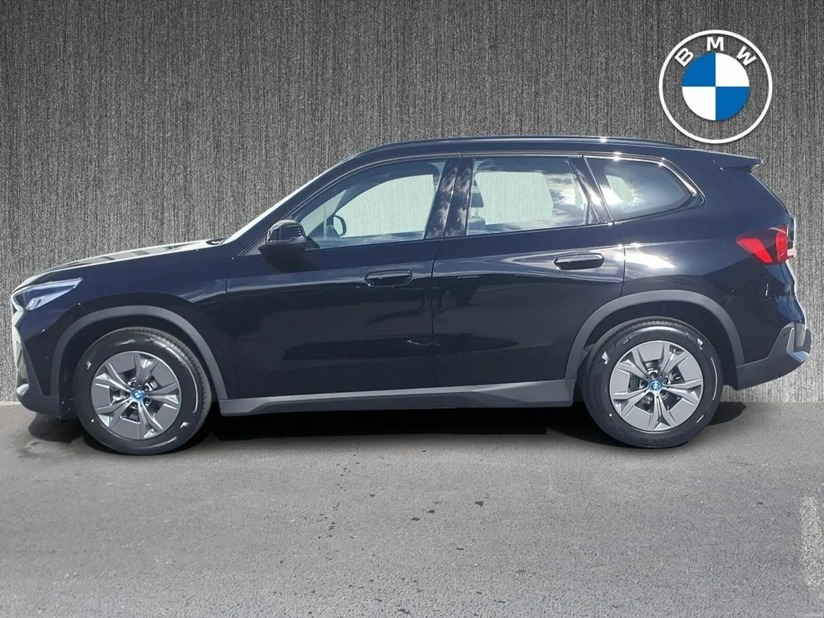 BMW iX1 * 466 Km Range * eDrive20 Sport - Image 3
