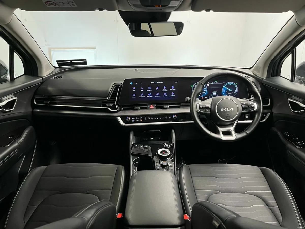 Kia Sportage K3 PHEV 4X4 Auto 248PS - Reversing Ca - Image 4