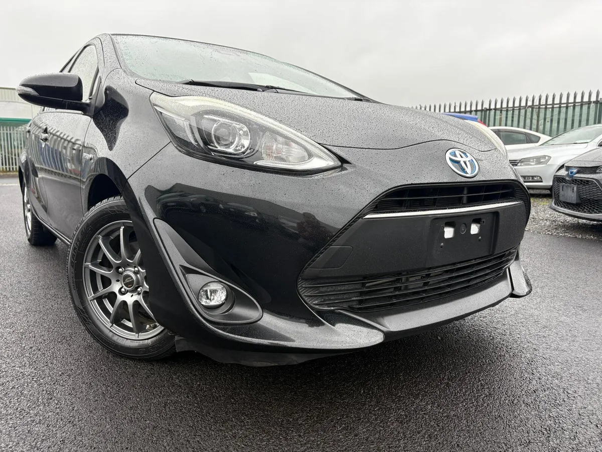 2017 TOYOTA AQUA Self Charge Hybrid Automatic - Image 2