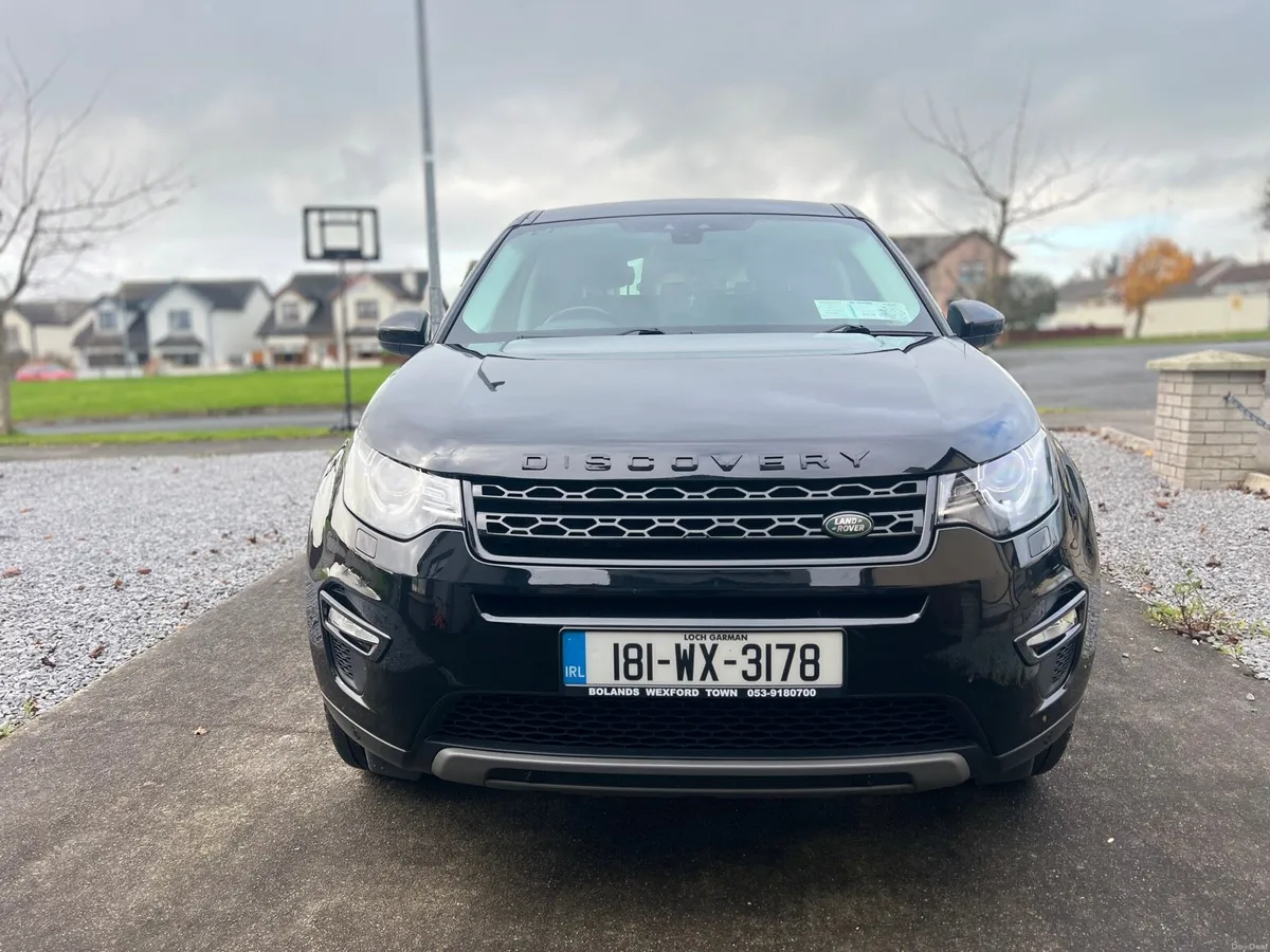 Land Rover Discovery Sport 2018 - Image 1