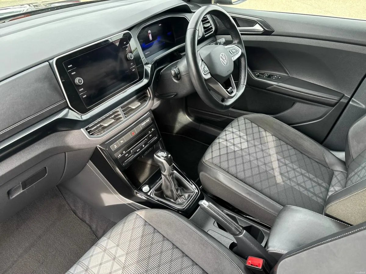 Volkswagen T-Cross R-LINE 1.0TSI 115HP AUTO - Image 3