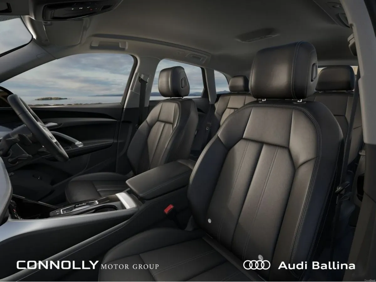 Audi Q5 Q5 SE E-Hybrid Quattro S tronic *3-Yrs Ser - Image 3
