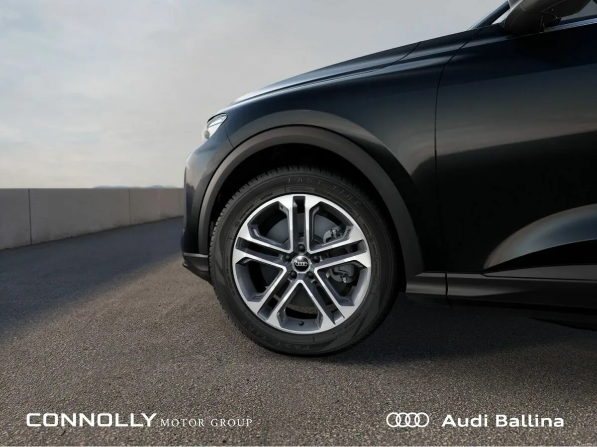 Audi Q5 *261* Q5 SE QUATTRO **UPGRADED ALLOYS** - Image 5
