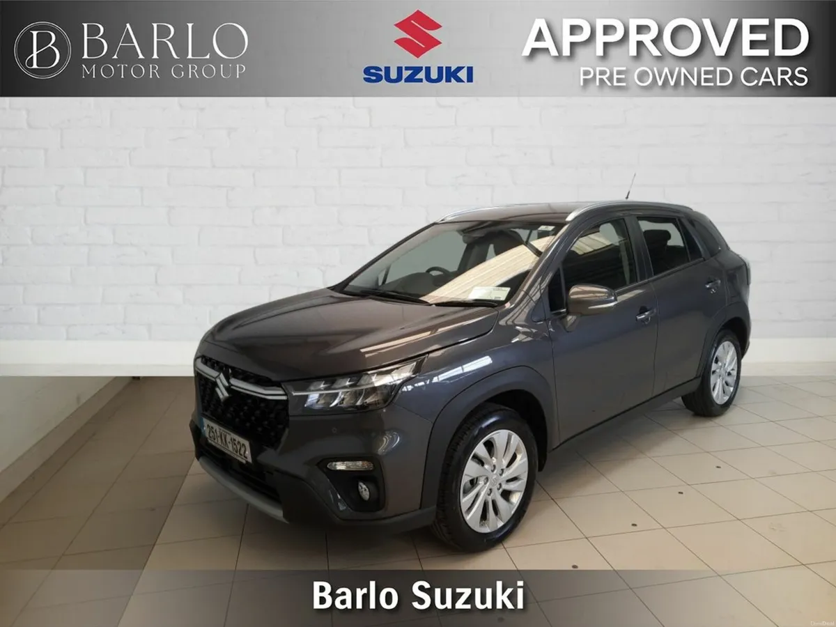 Suzuki S-CROSS hybrid motion - Image 3