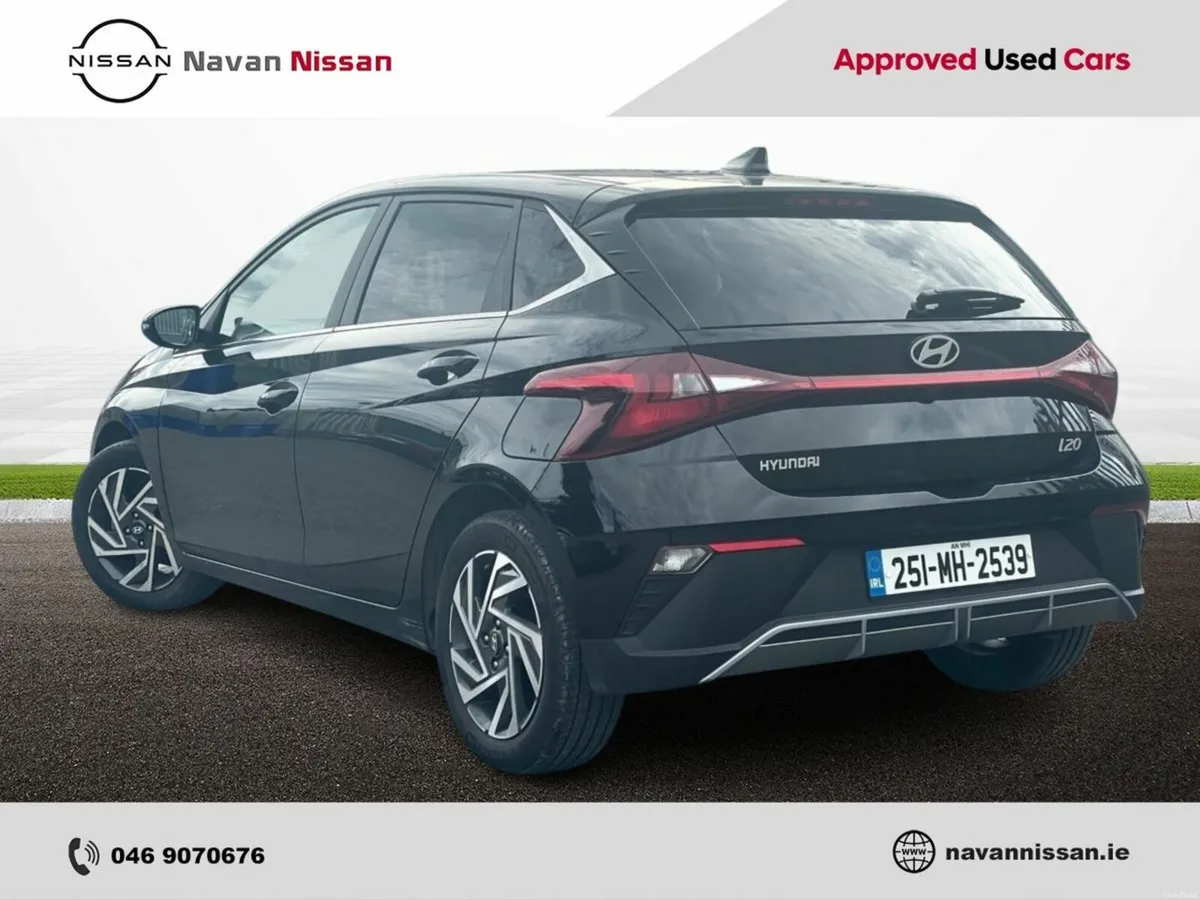 Hyundai i20 Deluxe Plus - Image 4