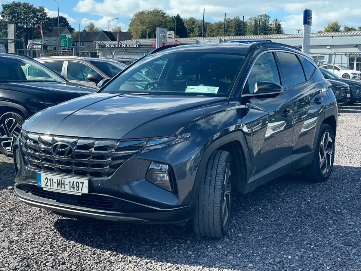Hyundai Tucson 2WD Executive Plus HEV Auto *NEW SA - Image 3