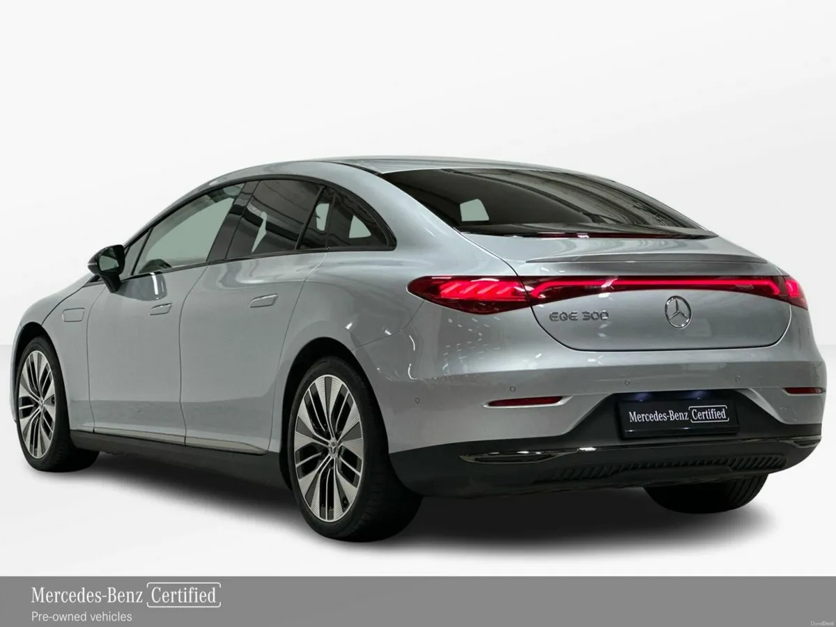 Mercedes-Benz EQE EQE300 - Image 4