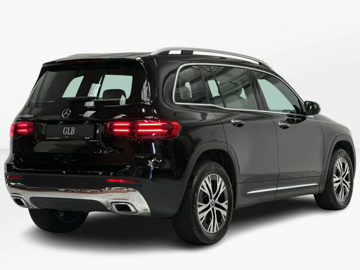 Mercedes-Benz GLB GLB200 D Progressive Line + - Image 3