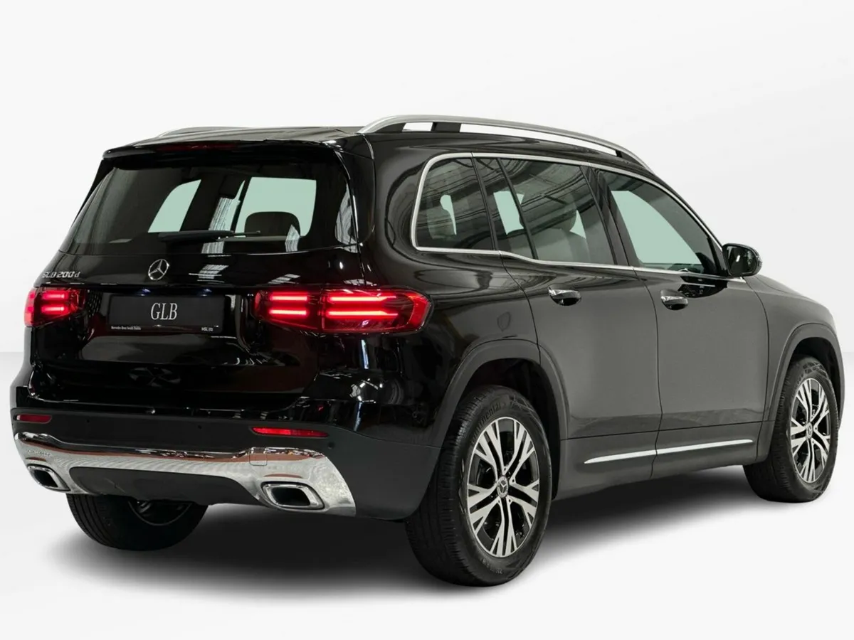 Mercedes-Benz GLB ***Deposit Taken*** GLB200 D Pro - Image 3