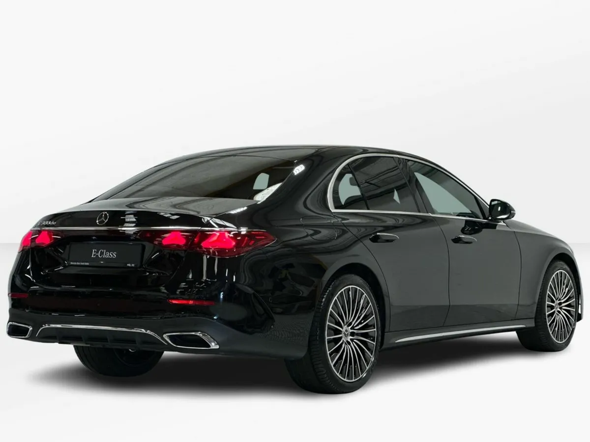 Mercedes-Benz E-Class E300 DE AMG Edtition + PHEV - Image 3